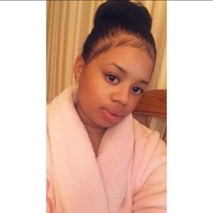 Meet your Posher, Nicolette